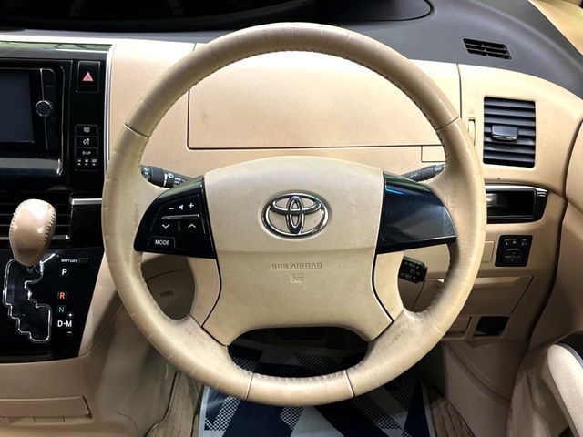 TOYOTA ESTIMA 2012 Image 31