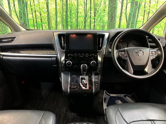 TOYOTA ALPHARD 2020 Image 31