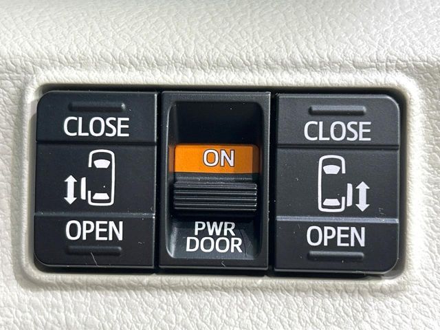 TOYOTA SIENTA 2018 Image 31