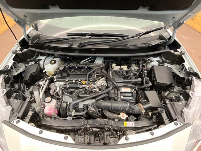 TOYOTA YARIS CROSS HYBRID 2020 Image 31