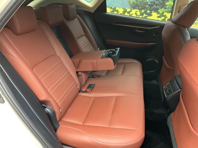 TOYOTA LEXUS NX200T 2014 Image 31