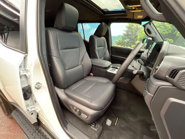 TOYOTA LANDCRUISER 250 2025 Image 31