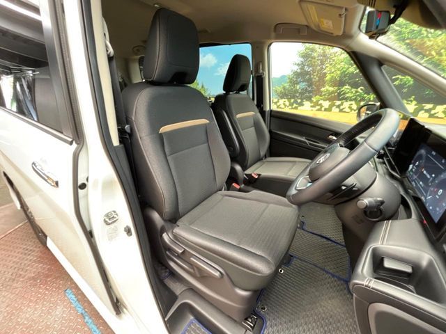 NISSAN SERENA  WG 2023 Image 31