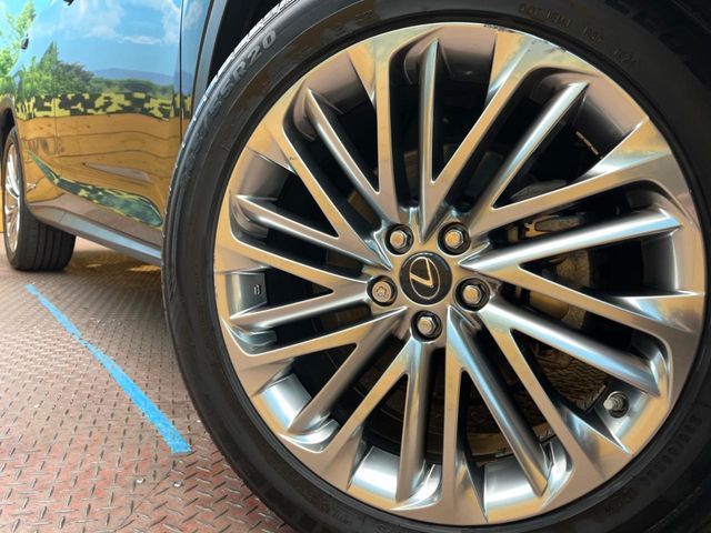 TOYOTA LEXUS RX450H AWD 2019 Image 31