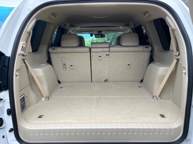 TOYOTA LANDCRUISER PRADO 2023 Image 31