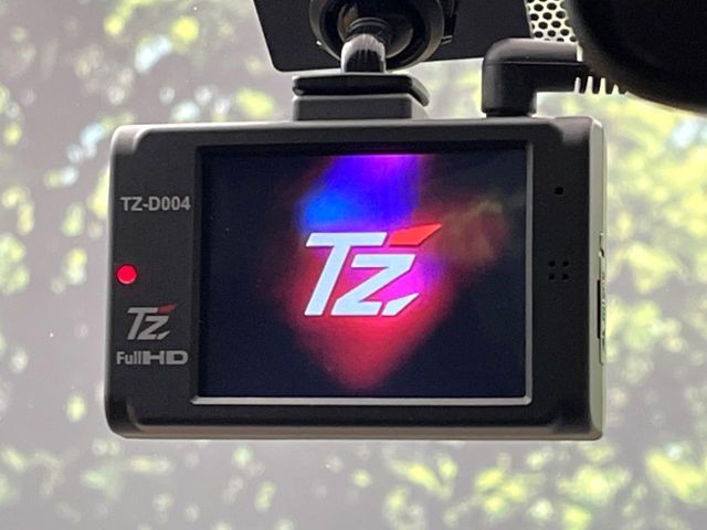 TOYOTA VOXY 2018 Image 31