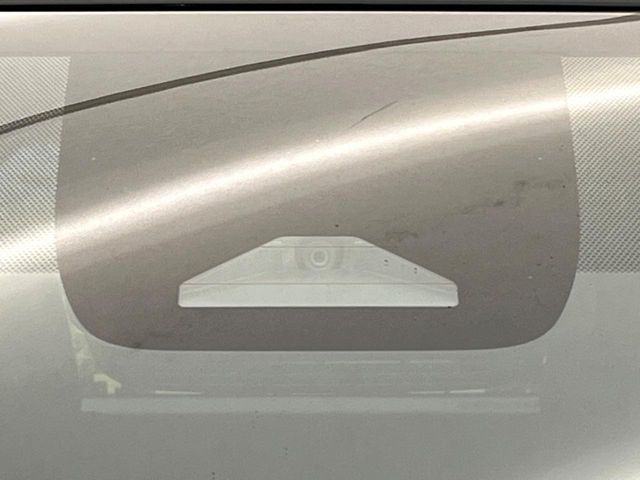 TOYOTA VOXY HYBRID 2025 Image 31