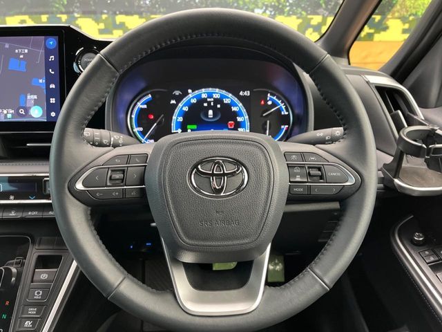 TOYOTA VOXY HYBRID 2025 Image 31