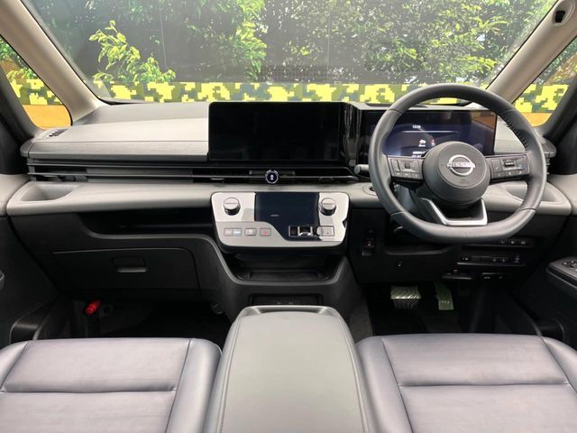 NISSAN SERENA  WG 2023 Image 31