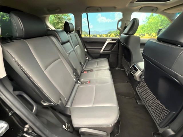 TOYOTA LANDCRUISER PRADO 2023 Image 31