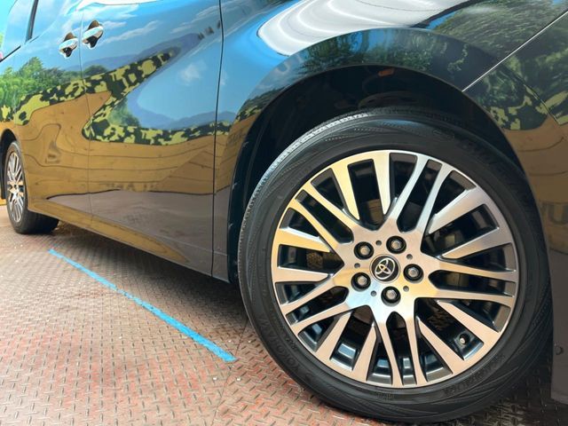 TOYOTA ALPHARD 2017 Image 31