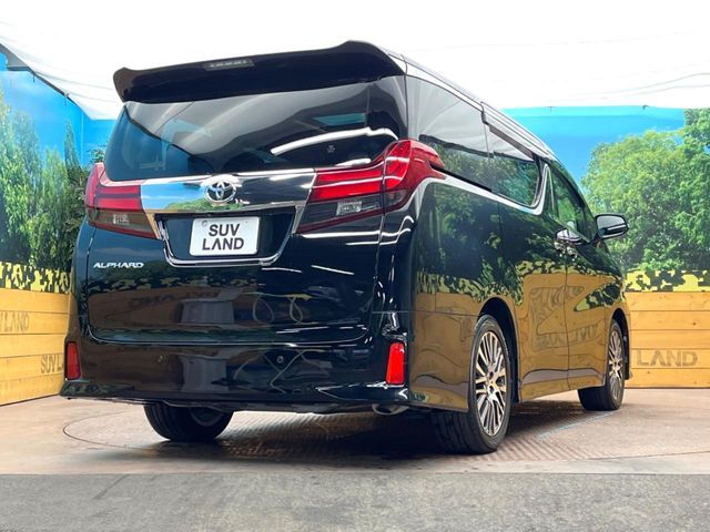 TOYOTA ALPHARD 2017 Image 31
