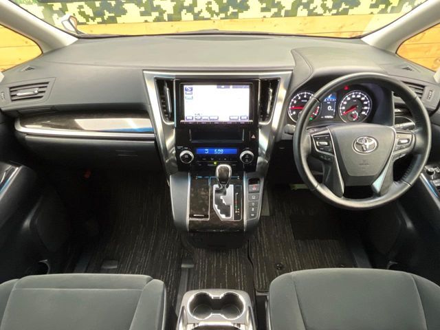 TOYOTA ALPHARD 2015 Image 31