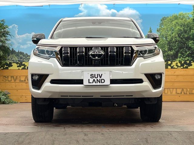 TOYOTA LANDCRUISER PRADO 2022 Image 31