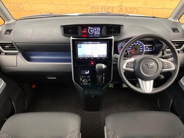 TOYOTA TANK 2017 Image 31