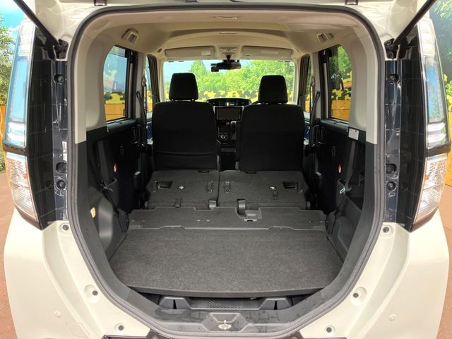 TOYOTA TANK 2017 Image 31