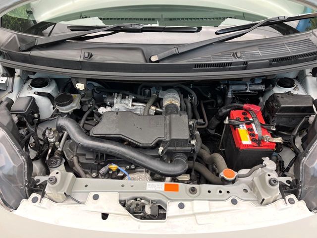 TOYOTA TANK 2017 Image 31