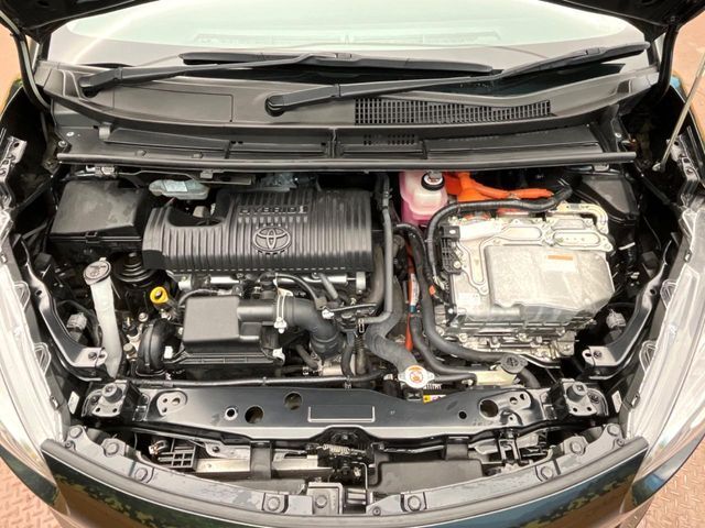 TOYOTA SIENTA HYBRID 2019 Image 31