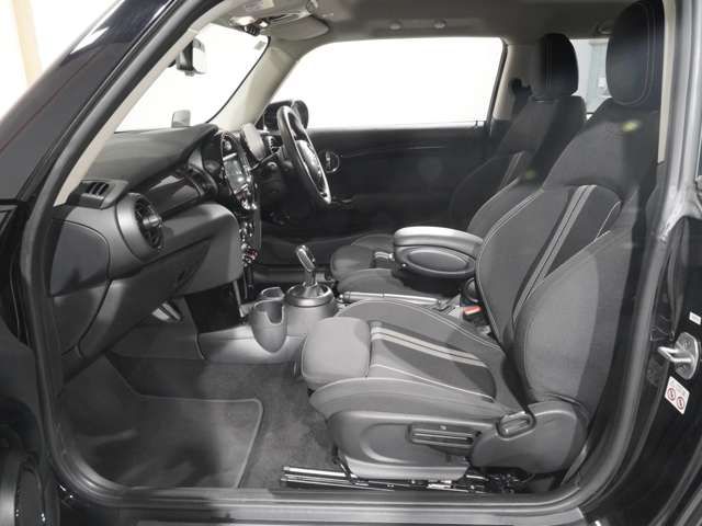 BMW MINI COOPER SD 2021 Image 31