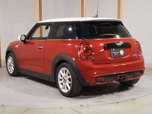 BMW MINI COOPER S 2015 Image 31