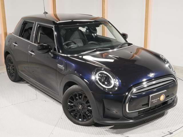 BMW MINI COOPER D 5DOOR 2022 Image 31