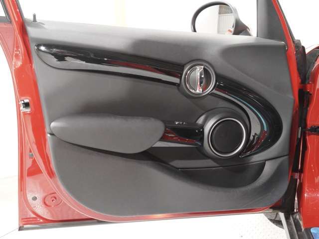 BMW MINI COOPER S 5D 2015 Image 31