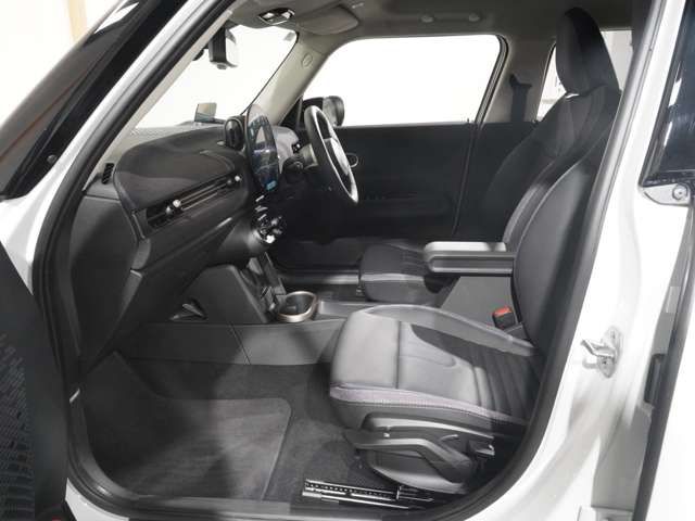 BMW MINI COOPER 5DOOR 2025 Image 31