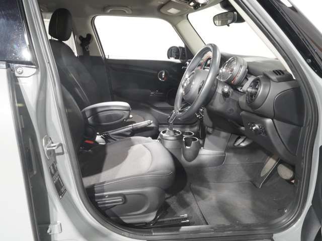 BMW MINI COOPER 5DOOR 2020 Image 31