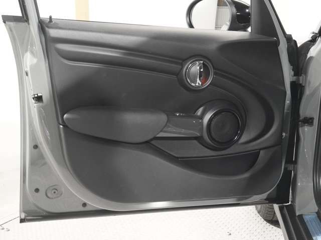 BMW MINI COOPER 5DOOR 2020 Image 31
