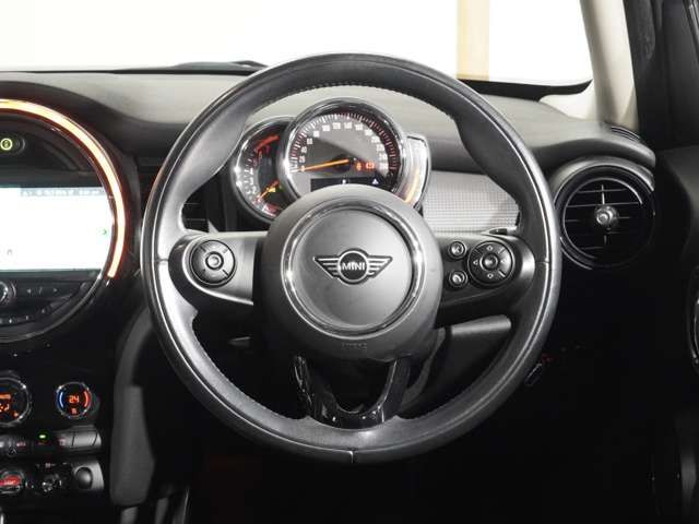 BMW MINI COOPER 5DOOR 2020 Image 31