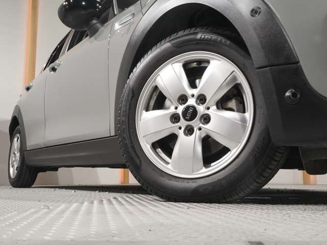 BMW MINI COOPER 5DOOR 2020 Image 31