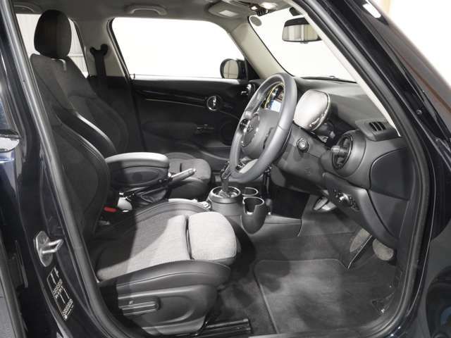 BMW MINI COOPER S 5DOOR 2022 Image 31