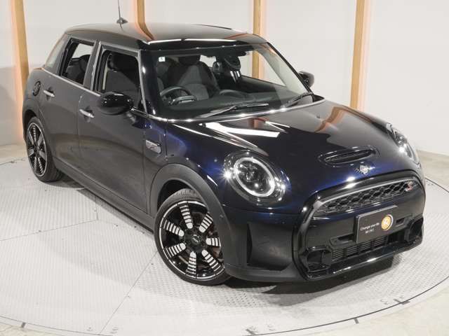 BMW MINI COOPER S 5DOOR 2022 Image 31