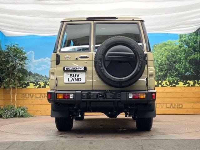 TOYOTA LANDCRUISER 70 2025 Image 31