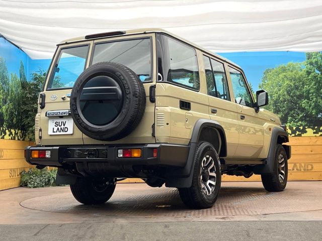 TOYOTA LANDCRUISER 70 2025 Image 31