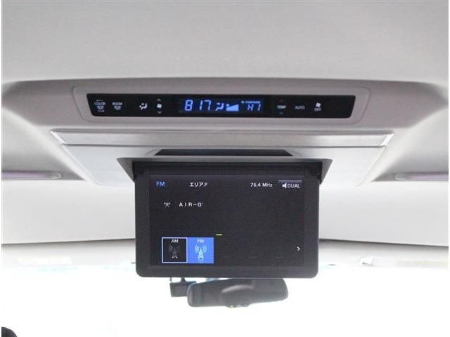 TOYOTA ALPHARD HYBRID 4WD 2015 Image 31