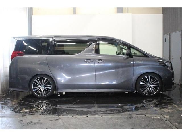 TOYOTA ALPHARD HYBRID 4WD 2015 Image 31