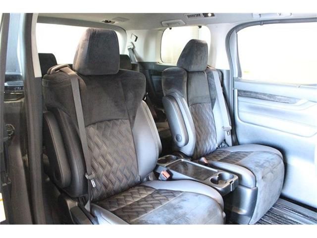 TOYOTA ALPHARD HYBRID 4WD 2015 Image 31