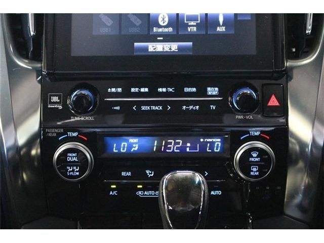 TOYOTA ALPHARD HYBRID 4WD 2015 Image 31