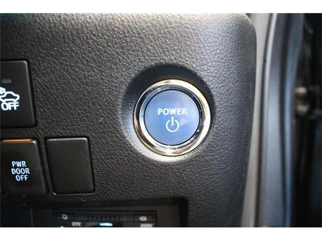 TOYOTA ALPHARD HYBRID 4WD 2015 Image 31