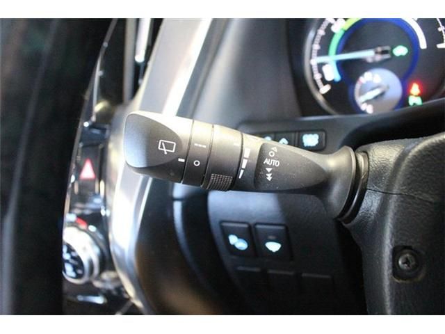 TOYOTA ALPHARD HYBRID 4WD 2015 Image 31