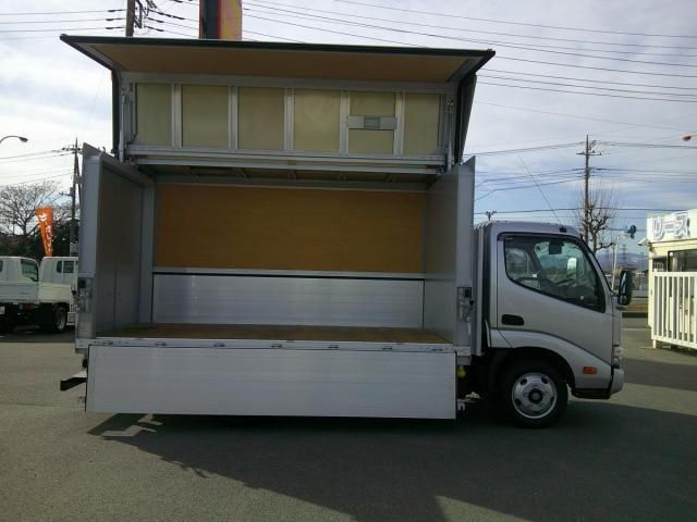 TOYOTA DYNA 2022 Image 31