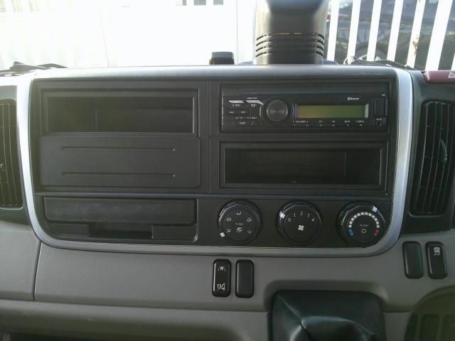 MITSUBISHI CANTER 2023 Image 31