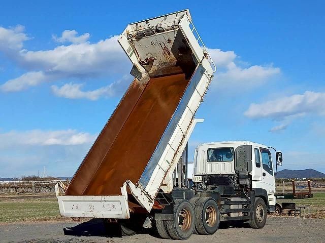 ISUZU GIGA 2012 Image 31