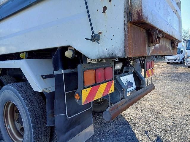 ISUZU GIGA 2012 Image 31