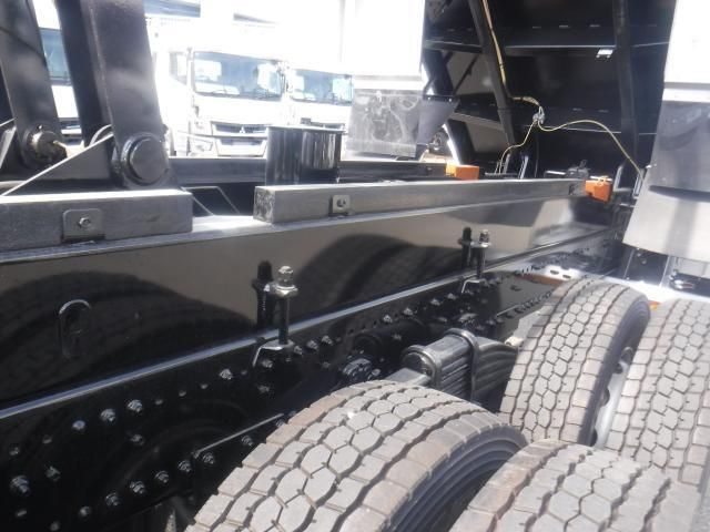 HINO PROFIA 2025 Image 31