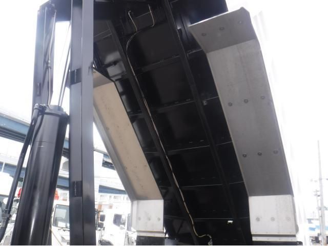 HINO PROFIA 2025 Image 31