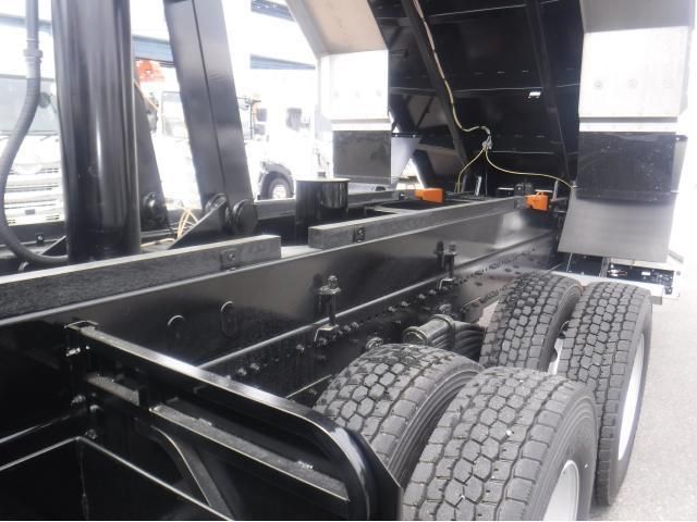 HINO PROFIA 2025 Image 31