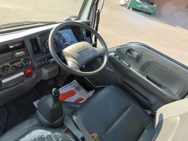 ISUZU ELF 2017 Image 31