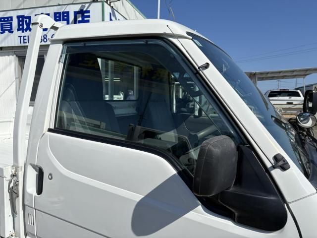 NISSAN VANETTE TRUCK 2WD 2015 Image 31